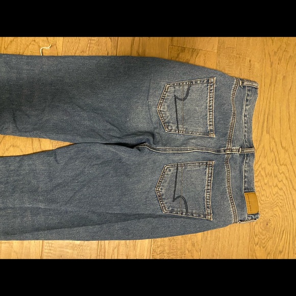 Ripped mom jeans - Picture 3 of 3